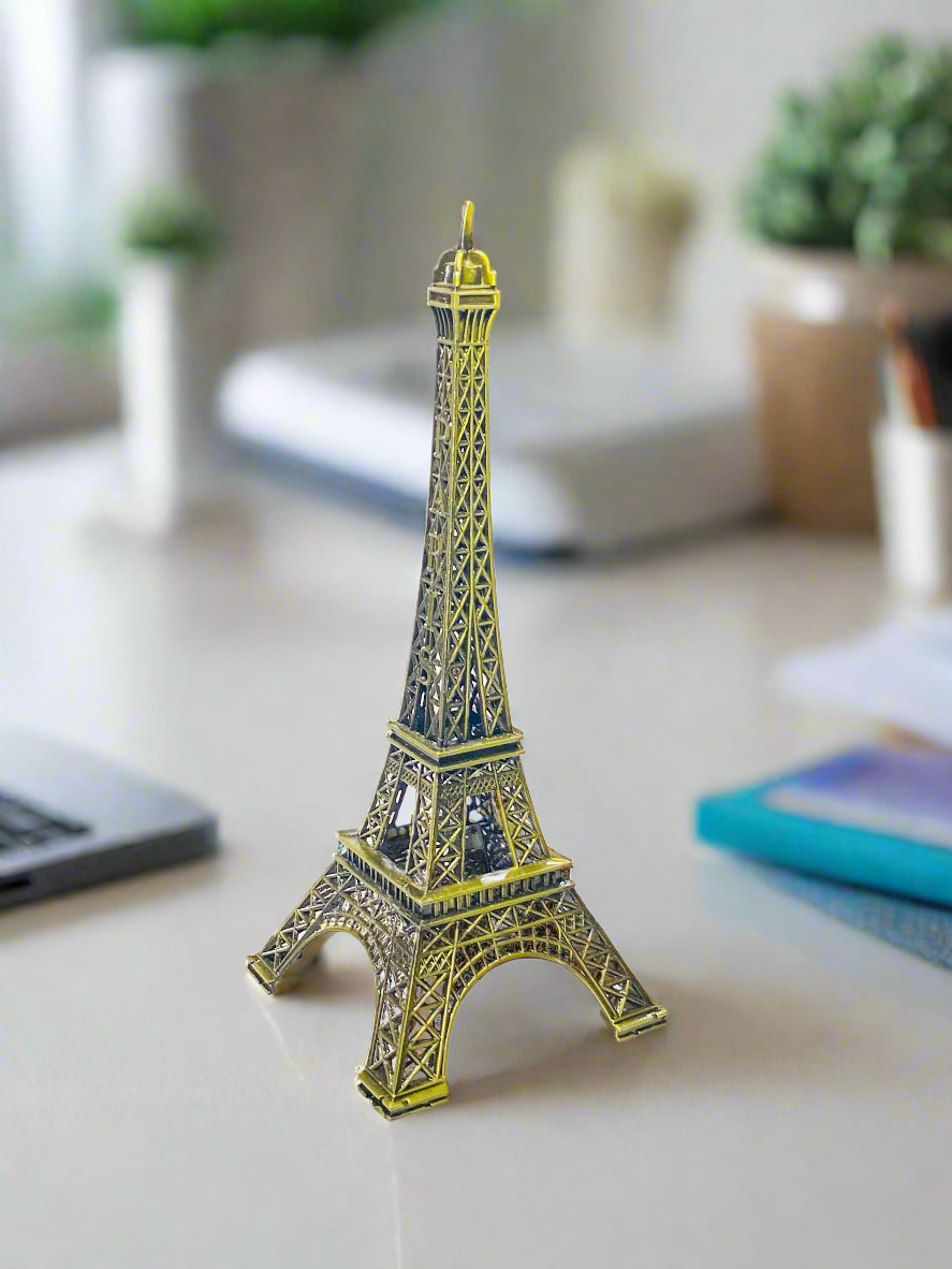 Eiffel Tower Showpiece – Elegant Parisian Accent for Your Desk
